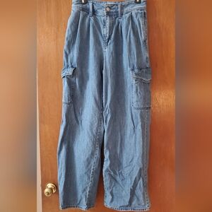 Universal Thread cargo jeans